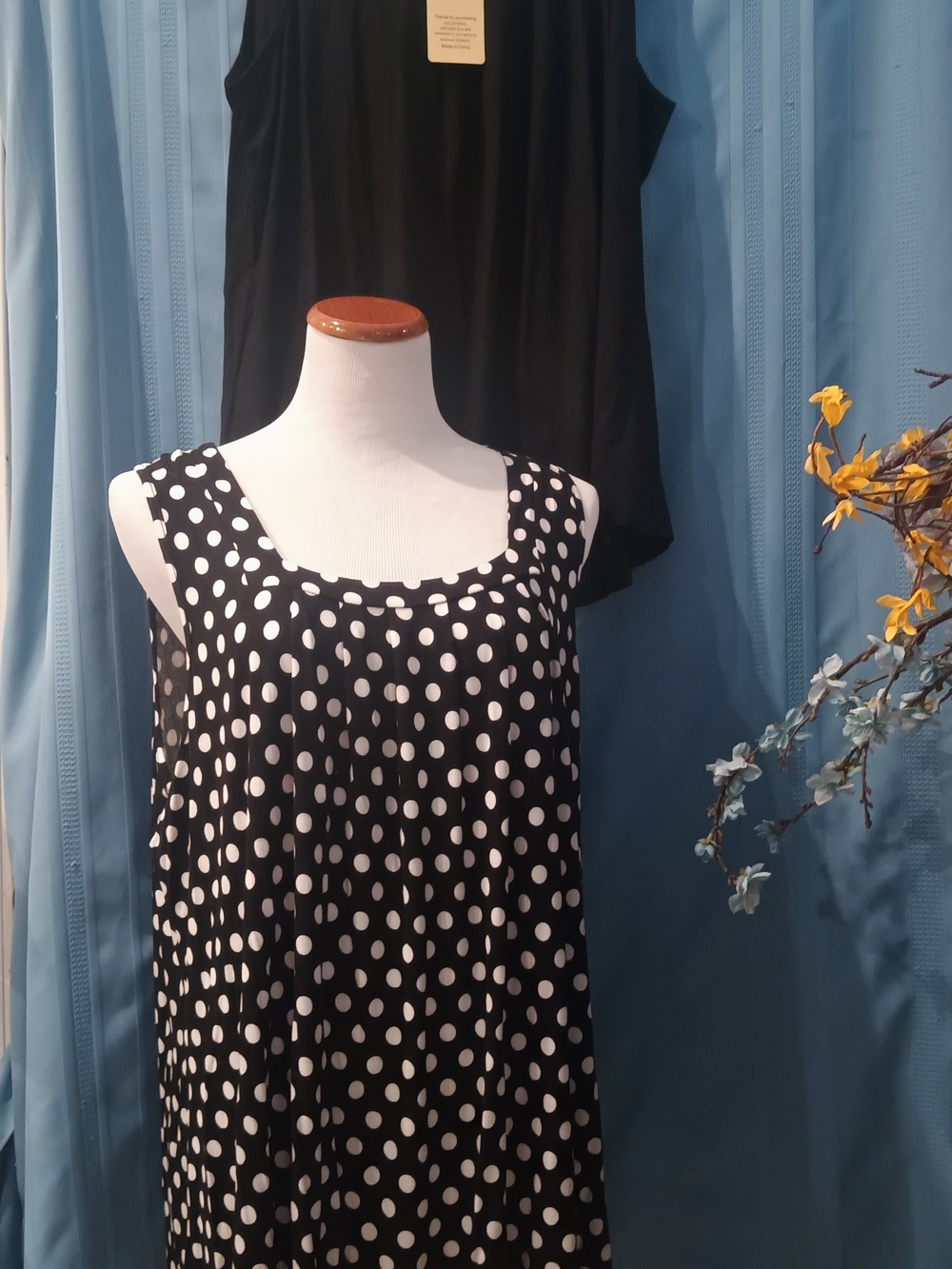 2 For The Price Of 1 New Women's 3X Tunic Tops